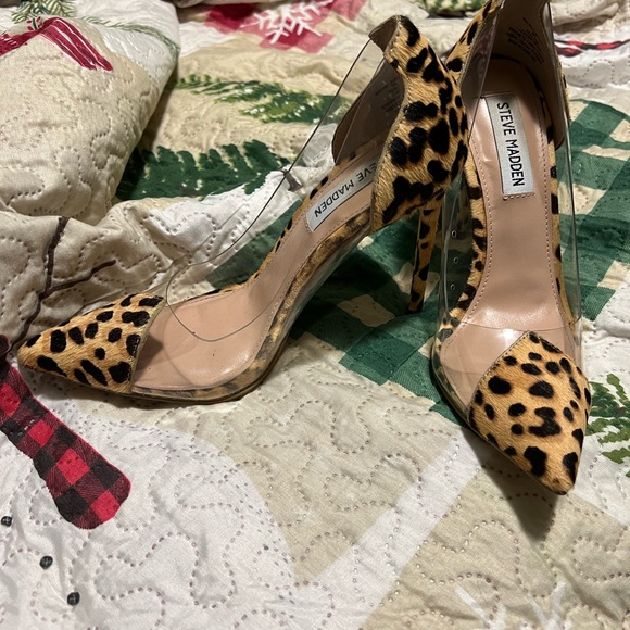 Steve Madden leopard print translucent side panel heel - Picture 2 of 3